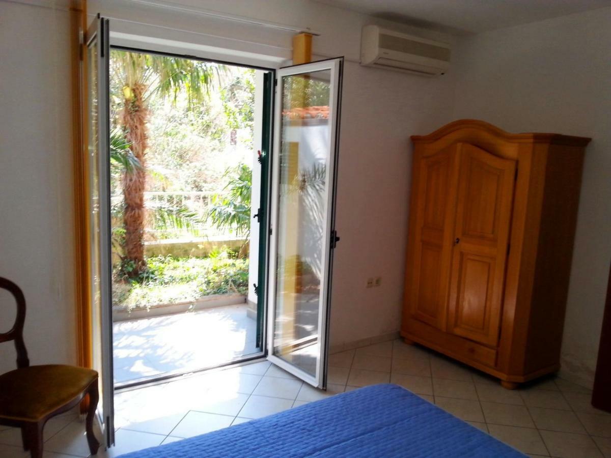 Apartments Ria Baška Voda Dış mekan fotoğraf